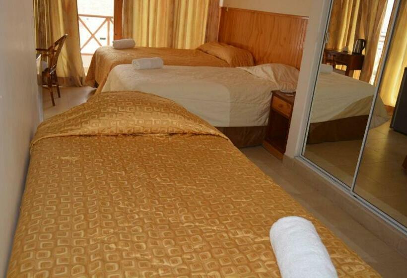 标准三人间, Los Flamencos