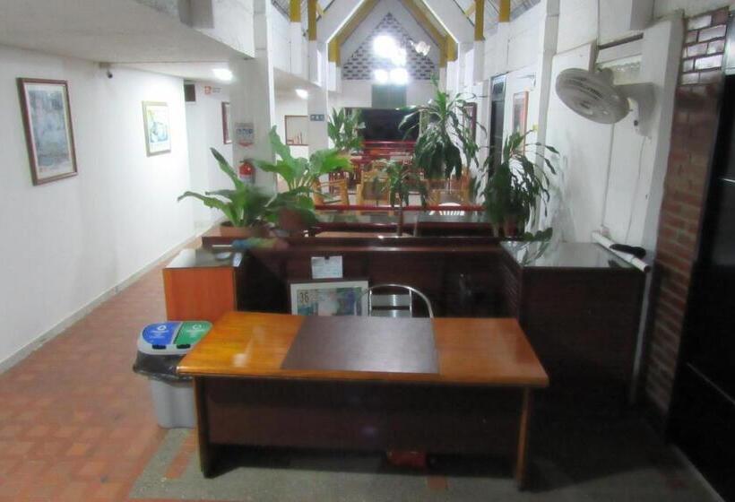 4 Bett Standardzimmer, Nuevo Tio