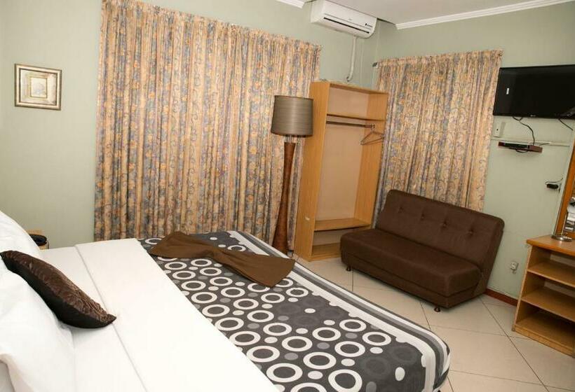 Номер Стандартный с Видом, Taka Taka