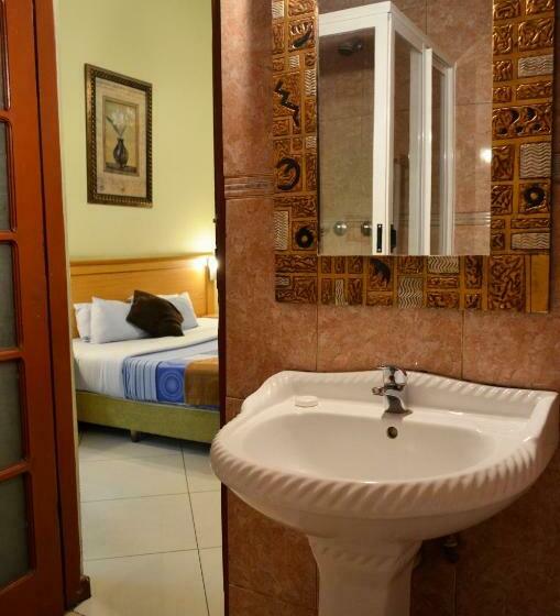 Номер Стандартный с Видом, Taka Taka