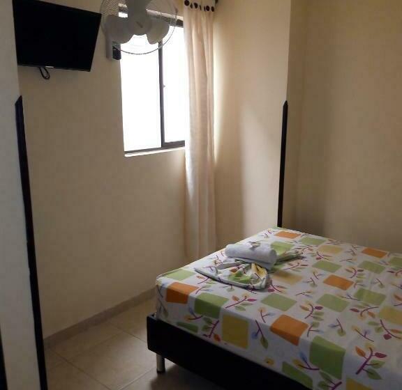 غرفة قياسية, Táchiras