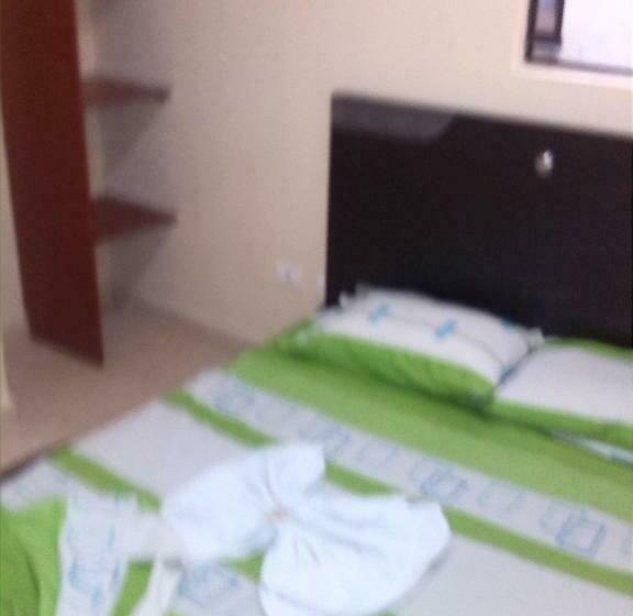 غرفة قياسية, Táchiras