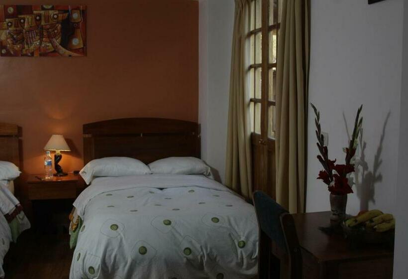 غرفة قياسية فردية, Tikawasi Valley Ollantaytambo