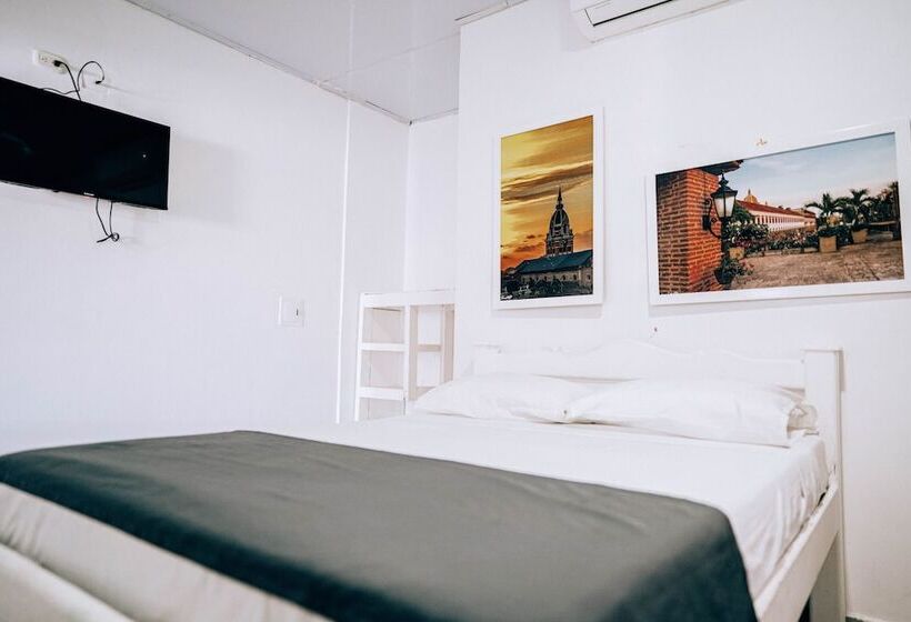 غرفة قياسية رباعية, Neos Hotel Cartagena