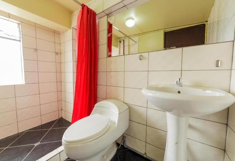 Üç Kişilik Standart Oda, Ukukus Hostel