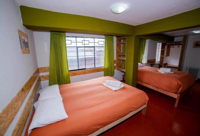 Üç Kişilik Standart Oda, Ukukus Hostel