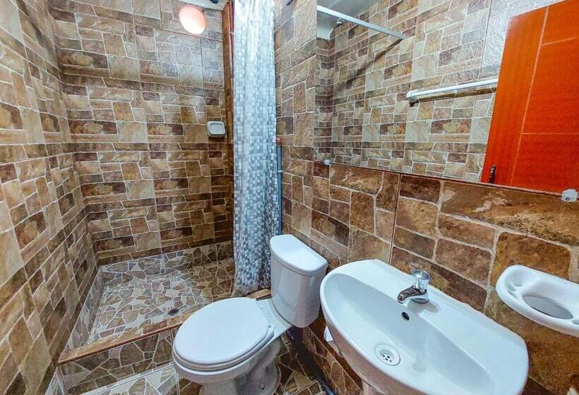 Üç Kişilik Standart Oda, Ukukus Hostel