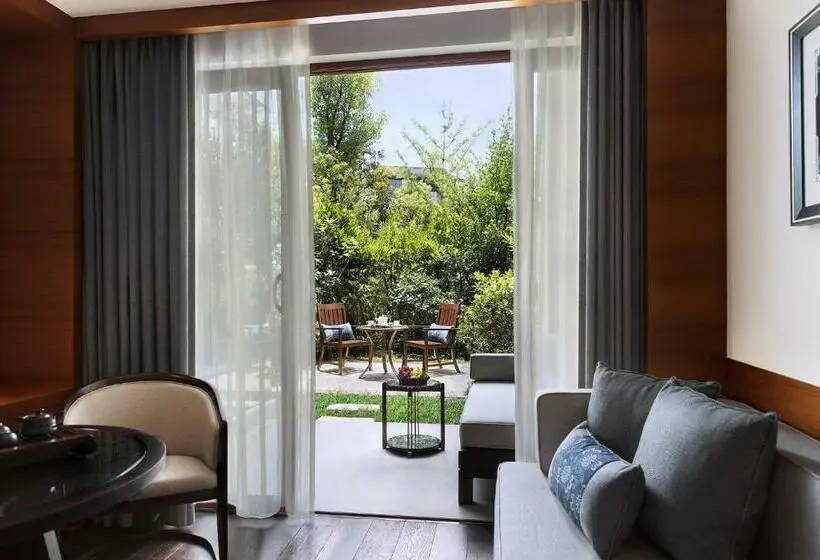 Deluxe-huone Terassi, Anantara Guiyang Resort
