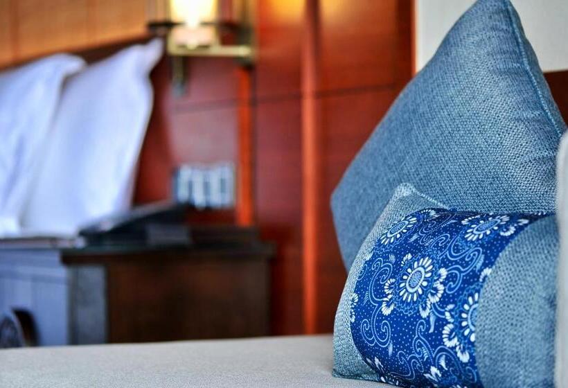 غرفة ديلوكس مطلّة علي الحديقة, Anantara Guiyang Resort