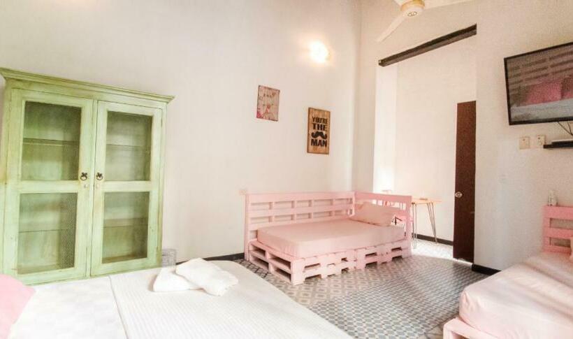 스탠다드 룸, Aroha Villana Hostel