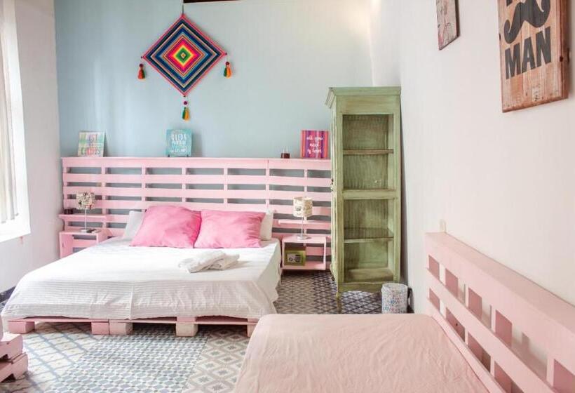 חדר סופריור לארבעה, Aroha Villana Hostel