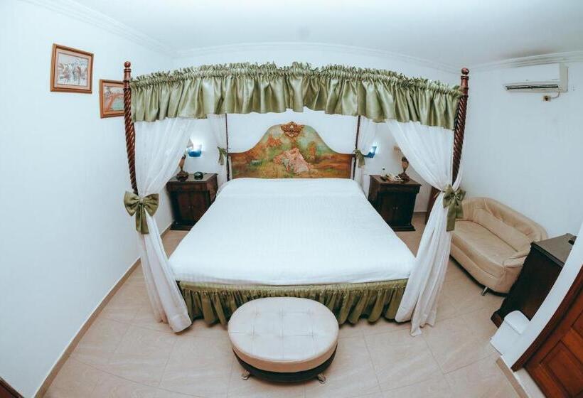 Deluxe Suite King Bed, Baluarte Cartagena Hotel Boutique