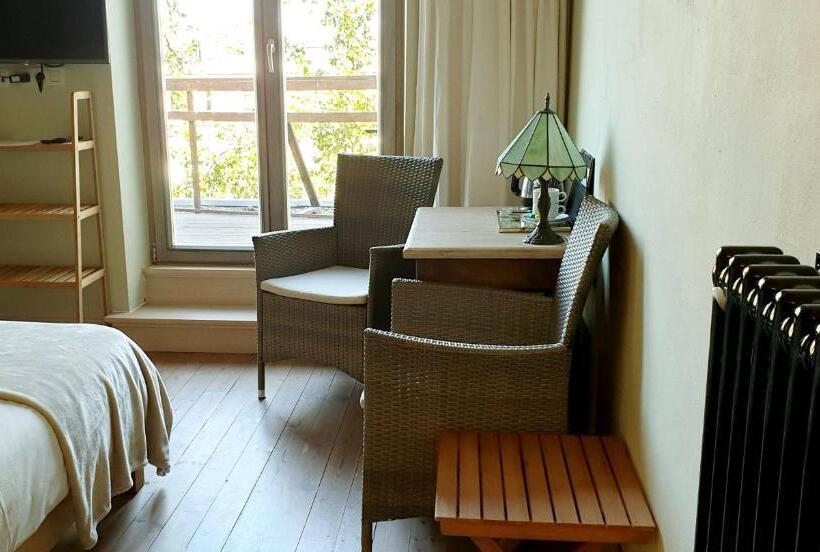 Chambre Standard avec Terrasse, Bed & Breakfast Exterlaer