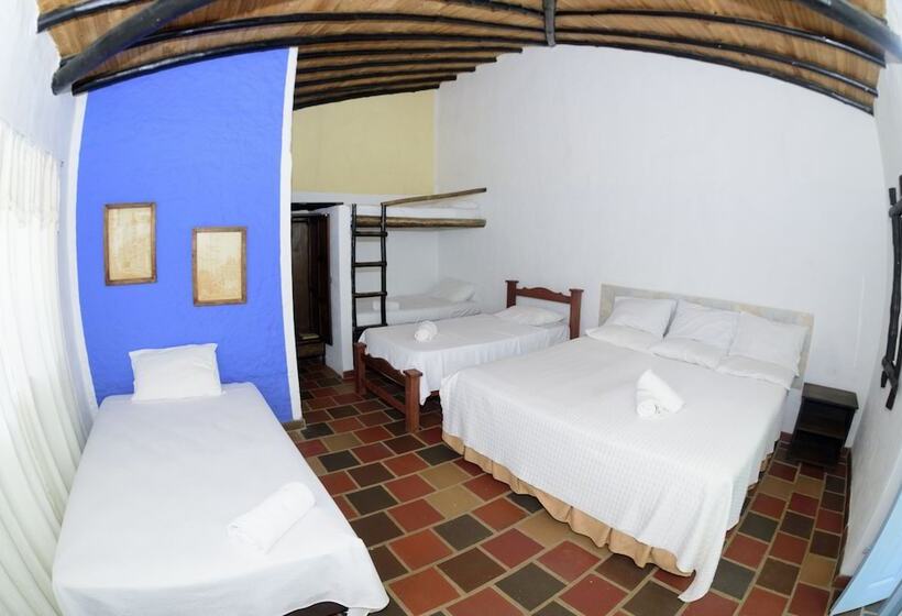 ファミリールーム, Campestre El Santuario