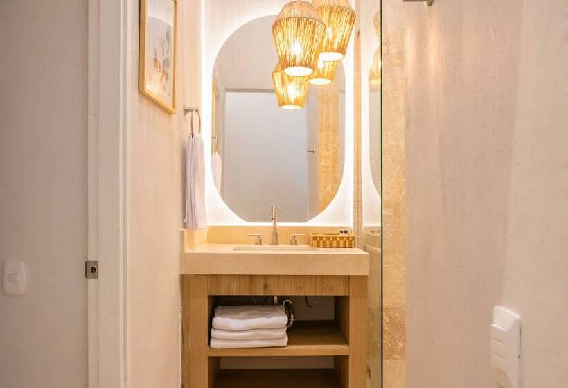 Habitación Estándar con Balcón, Casa La Mantilla by Faranda Boutique