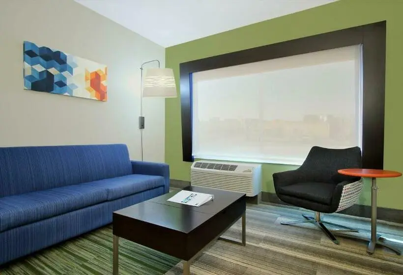 Standard-invahuone, Holiday Inn Express & Suites Brookshire Katy Freeway, An Ihg