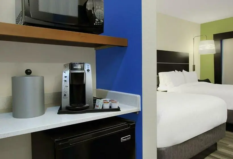 Standard-invahuone, Holiday Inn Express & Suites Brookshire Katy Freeway, An Ihg