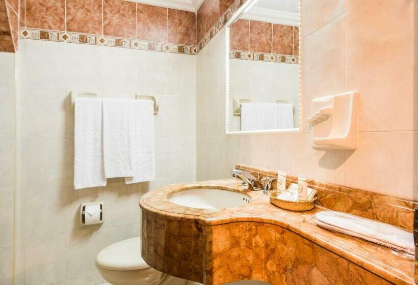 اتاق استاندارد, Majestic