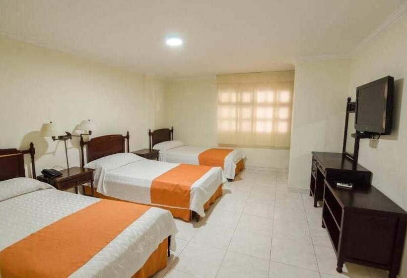 اتاق استاندارد سه نفره, Majestic