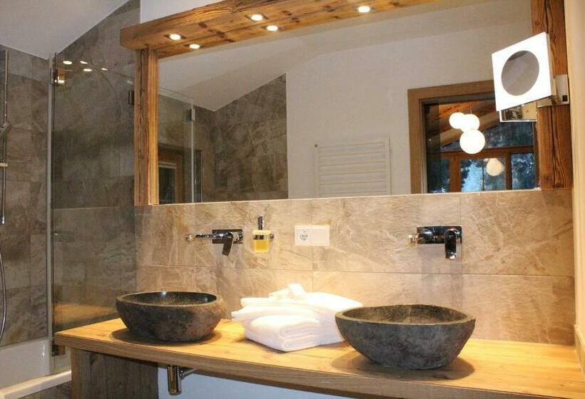 高级大房间, Oberlechtaler Hof Boutique