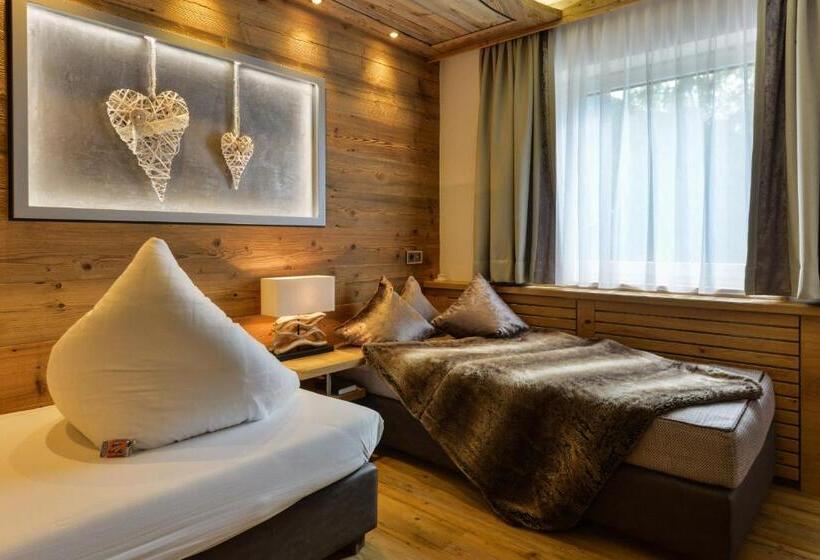 标准单人间, Oberlechtaler Hof Boutique