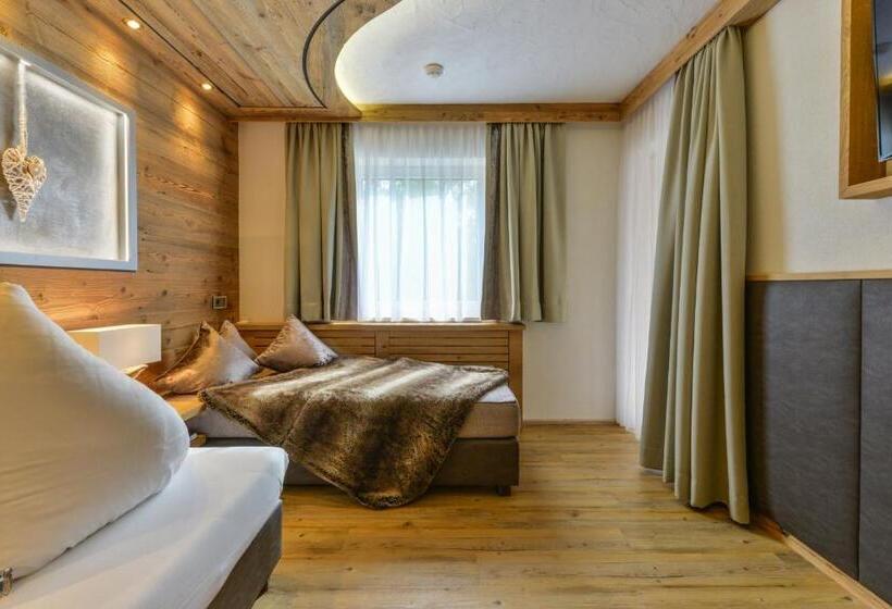 스탠다드 싱글 룸, Oberlechtaler Hof Boutique