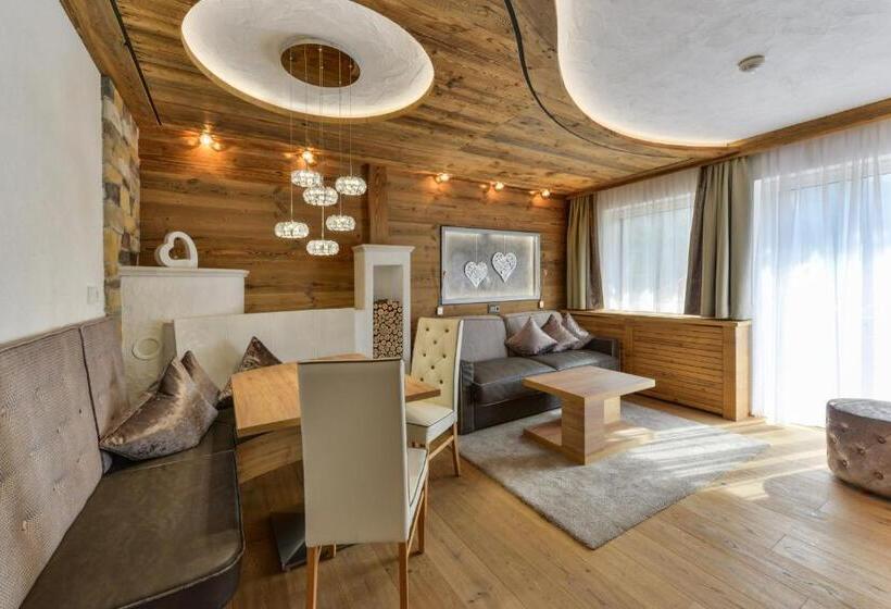 디럭스 스위트, Oberlechtaler Hof Boutique