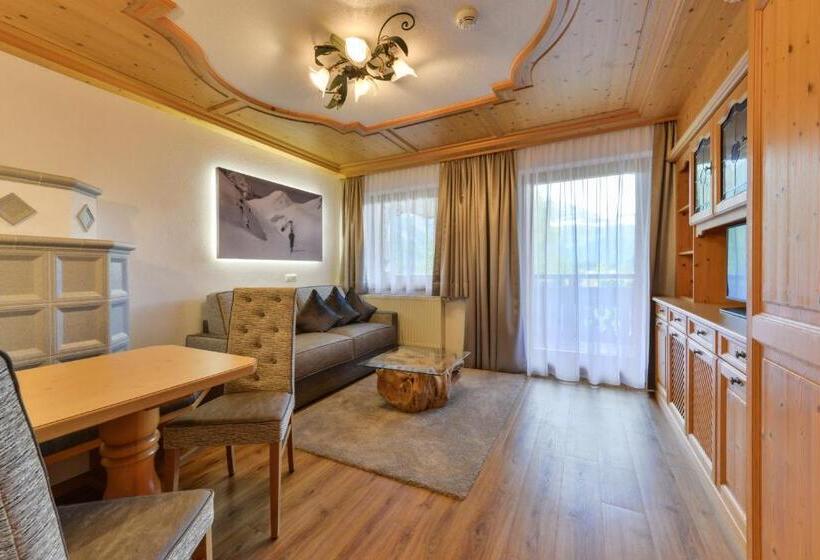 발코니가 있는 스위트, Oberlechtaler Hof Boutique