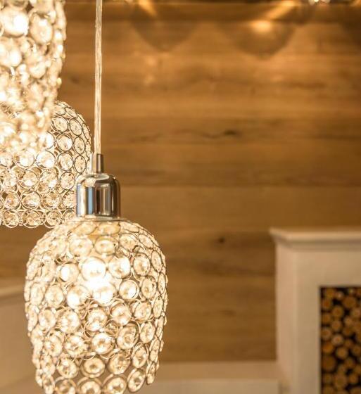 小型套房带阳台, Oberlechtaler Hof Boutique