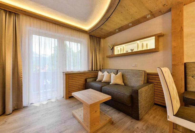 小型套房带阳台, Oberlechtaler Hof Boutique