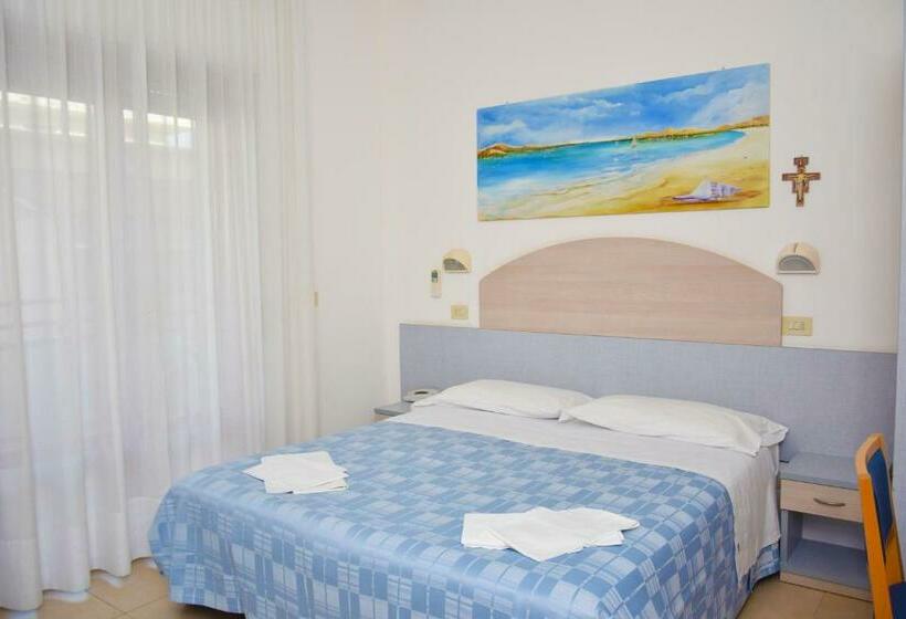 غرفة كلاسيكية رباعية, Petite Fleur