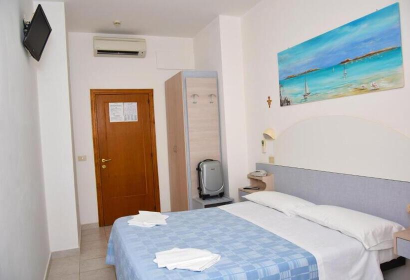 غرفة كلاسيكية رباعية, Petite Fleur