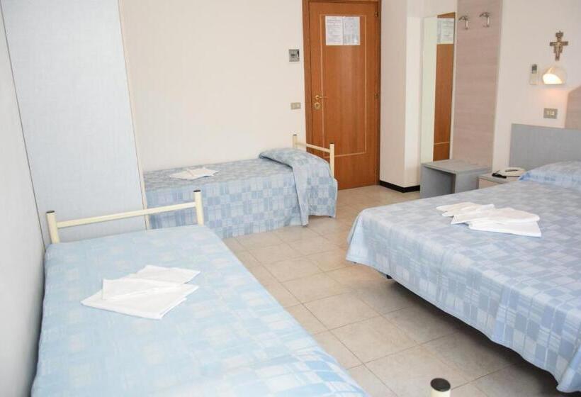 غرفة بريميوم رباعية, Petite Fleur