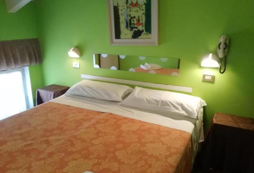 Standard room with outdoor bath, Simon