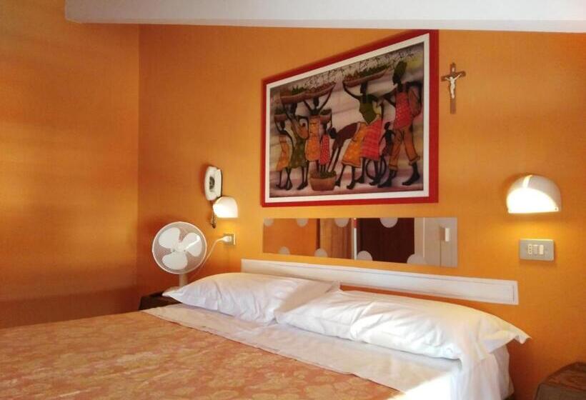 Standard room with outdoor bath, Simon