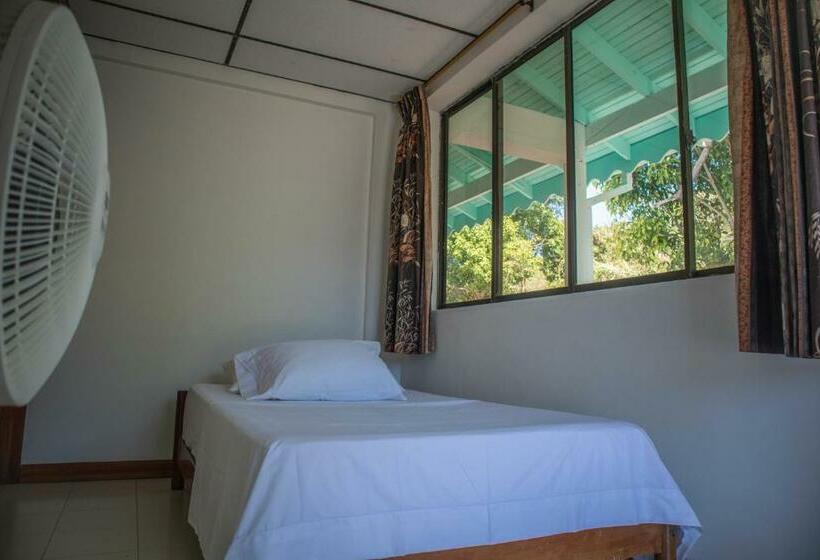 经济房, South West Bay Cabañas