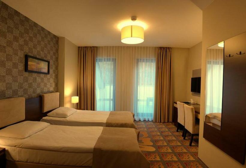 스탠다드 룸, Via Baltica