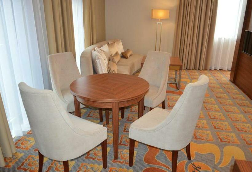 스탠다드 스튜디오, Via Baltica