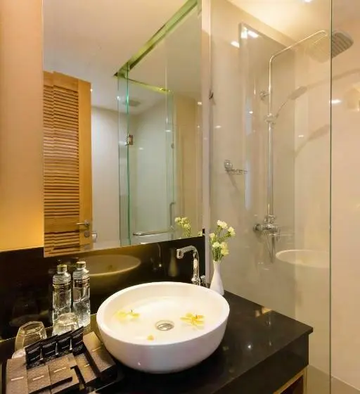Deluxe-huone, Wyndham Grand Phuket Kalim Bay