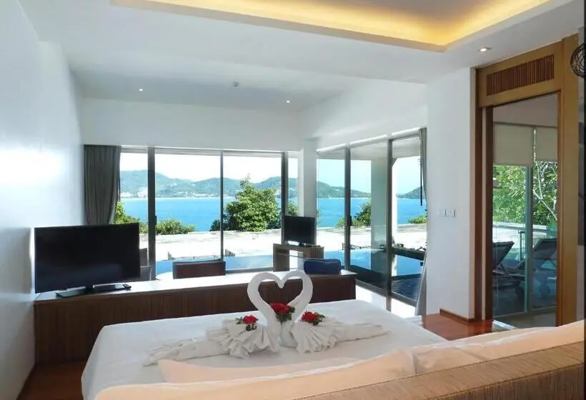 Villa 1 Makuuhuone Merinäkymä, Wyndham Grand Phuket Kalim Bay