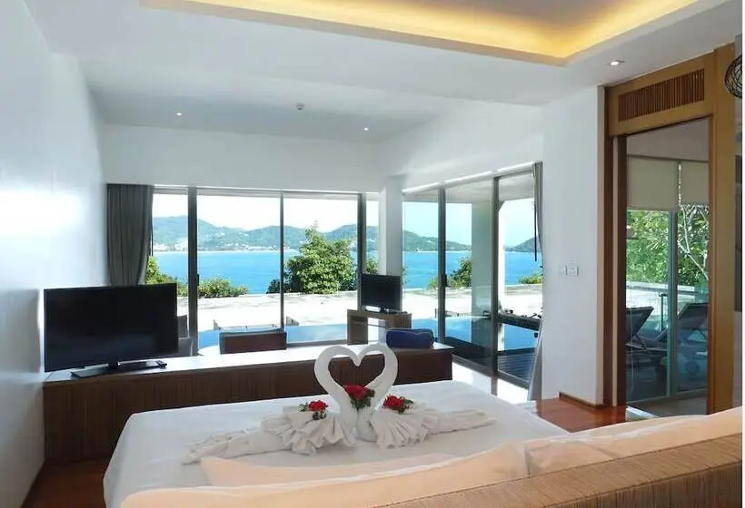 Villa 1 Makuuhuone Merinäkymä, Wyndham Grand Phuket Kalim Bay