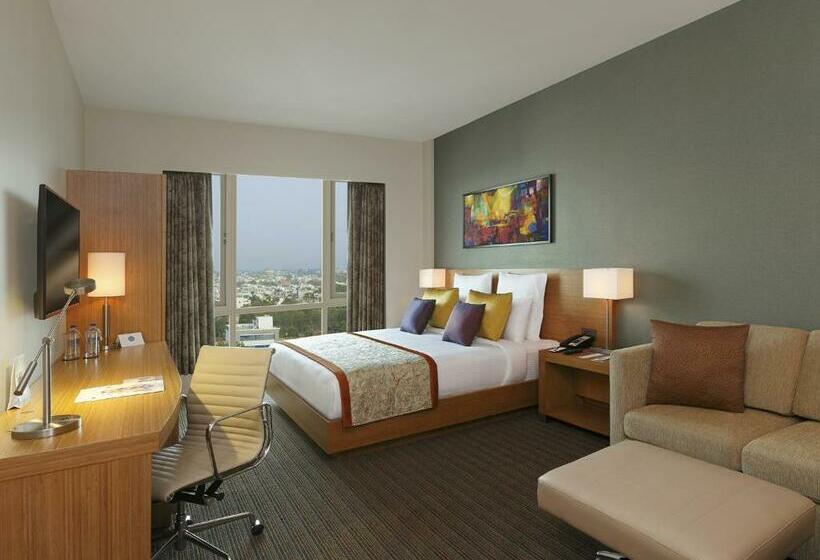 行政房间, Novotel Lucknow Gomti Nagar