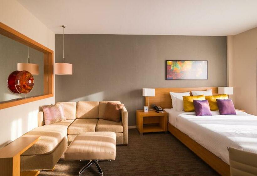 スーペリアールーム, Novotel Lucknow Gomti Nagar