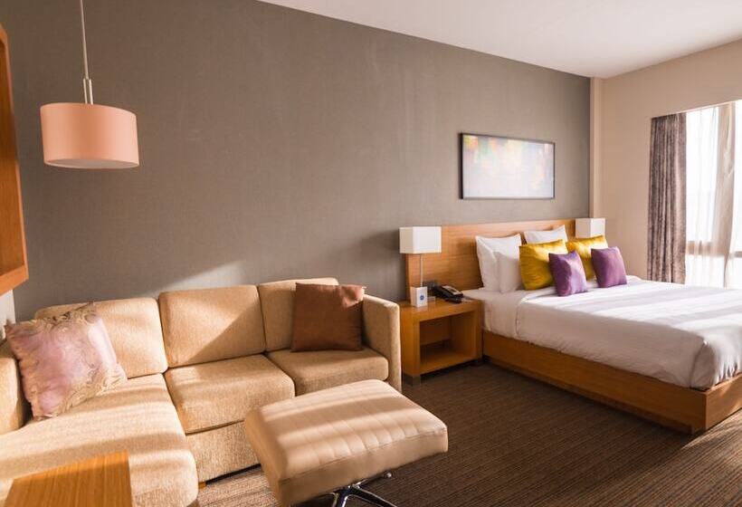 Номер Superior, Novotel Lucknow Gomti Nagar