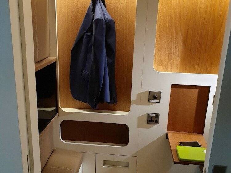 اتاق استاندارد یک نفره, Sleep N Fly Sleep Lounge, C Gates Terminal 3 - Transit Only