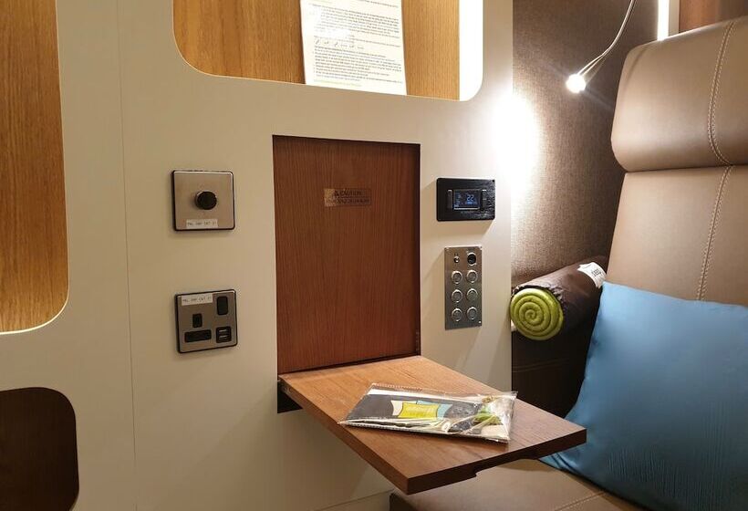 اتاق استاندارد یک نفره, Sleep N Fly Sleep Lounge, C Gates Terminal 3 - Transit Only