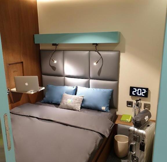 스탠다드 룸, Sleep N Fly Sleep Lounge, C Gates Terminal 3 - Transit Only
