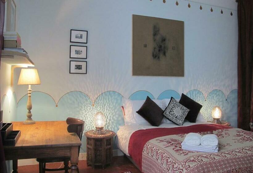 اتاق استاندارد, B&b In Arles L Atelier Du Midi Chambre D Hôtes Centre Historique Arles