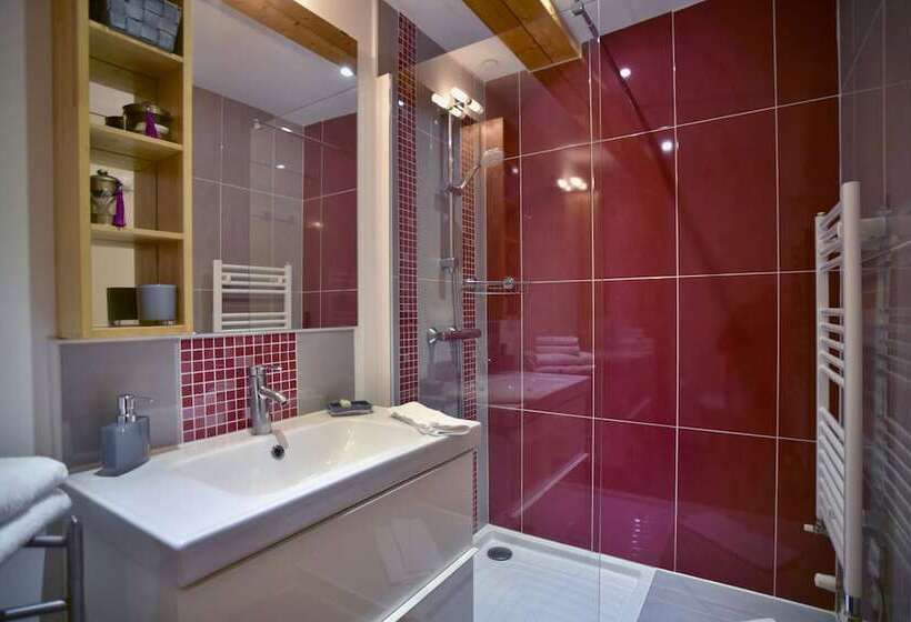 标准间, Chambres A Bord O