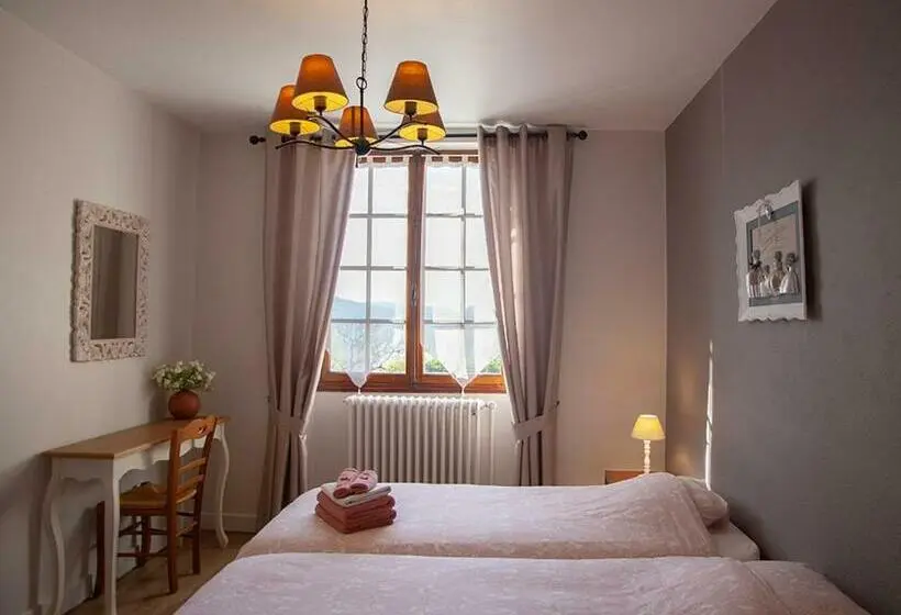 スタンダードトリプルルーム, Chambres & Tables D'hôtes Le Pech Grand